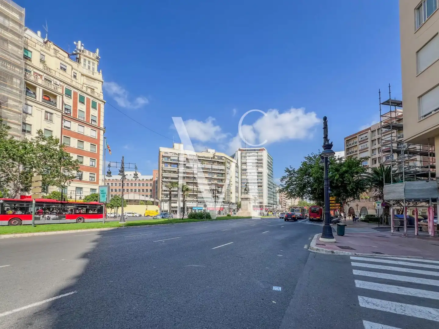 Exterior view of Commercial properties for rent in Valencia