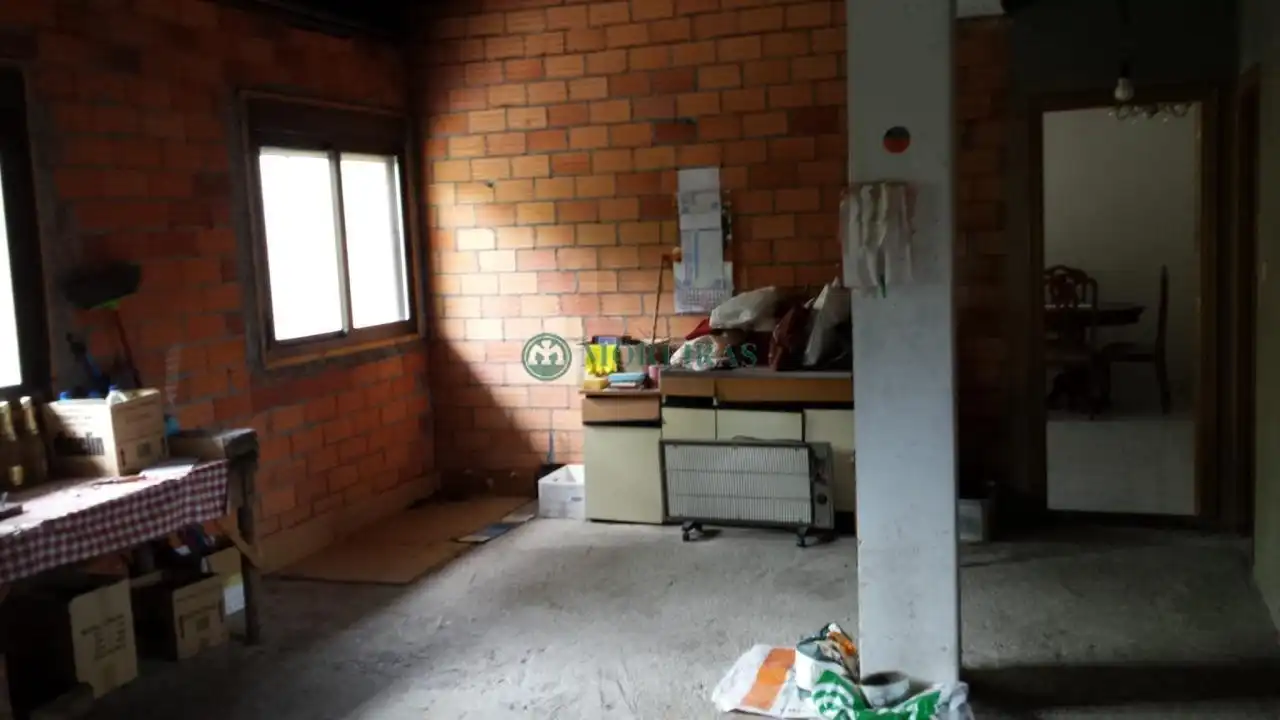 Casa o chalet en venta en Ourense Capital  con Calefacción y Jardín privado