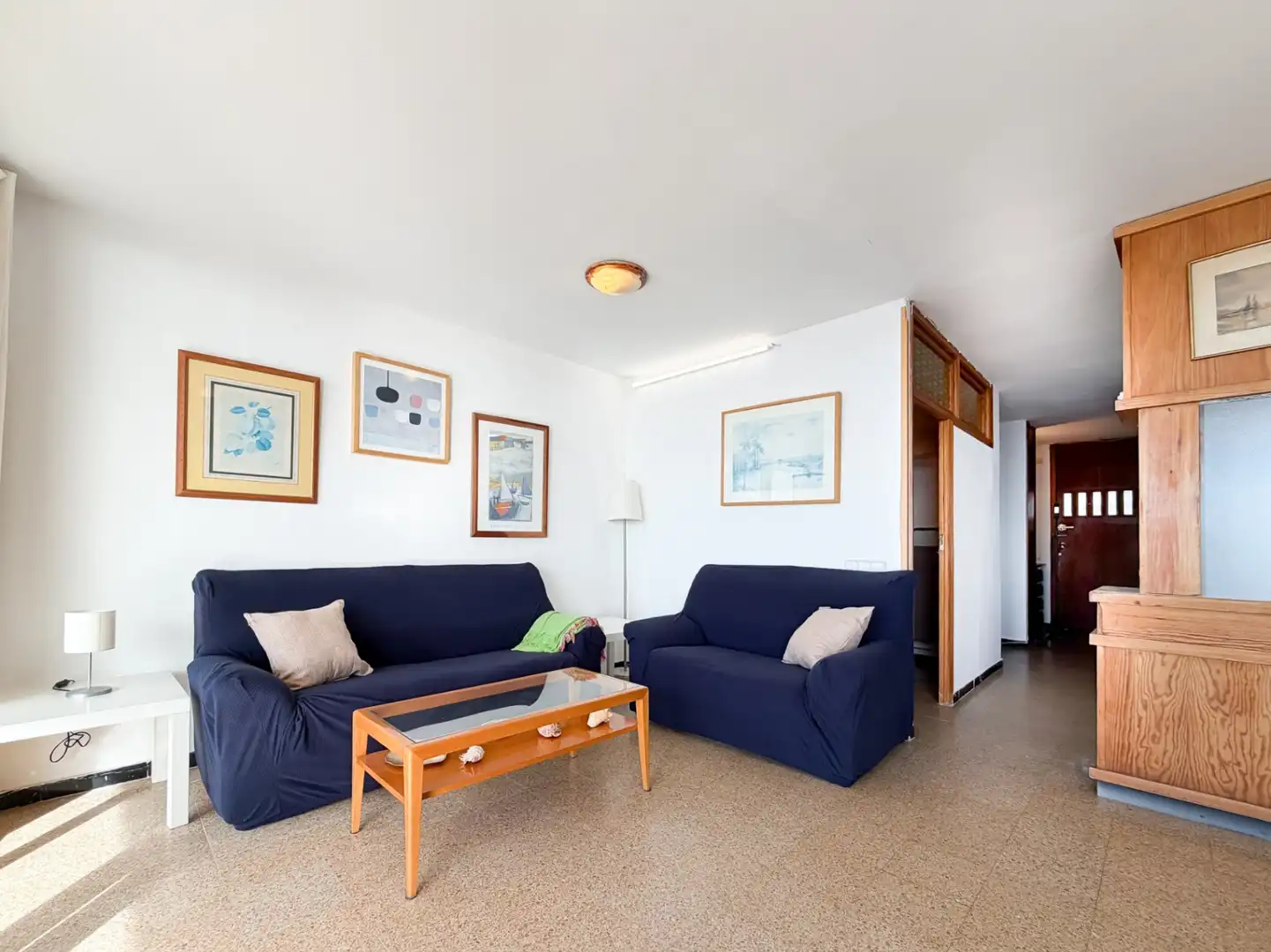 Sala d'estar de Apartament de lloguer en El Campello amb Terrassa i Balcó