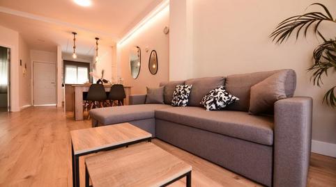 Foto 2 de Apartamento de alquiler en Zona Centro Comercial Torrequebrada, Málaga