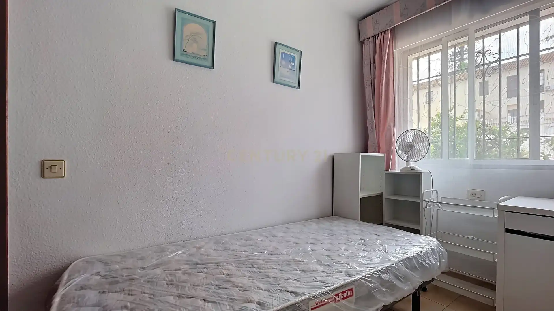 Casa adosada en venta en Av. las Palmeras, Benalmádena, Spain, -1, Parque de la Paloma
