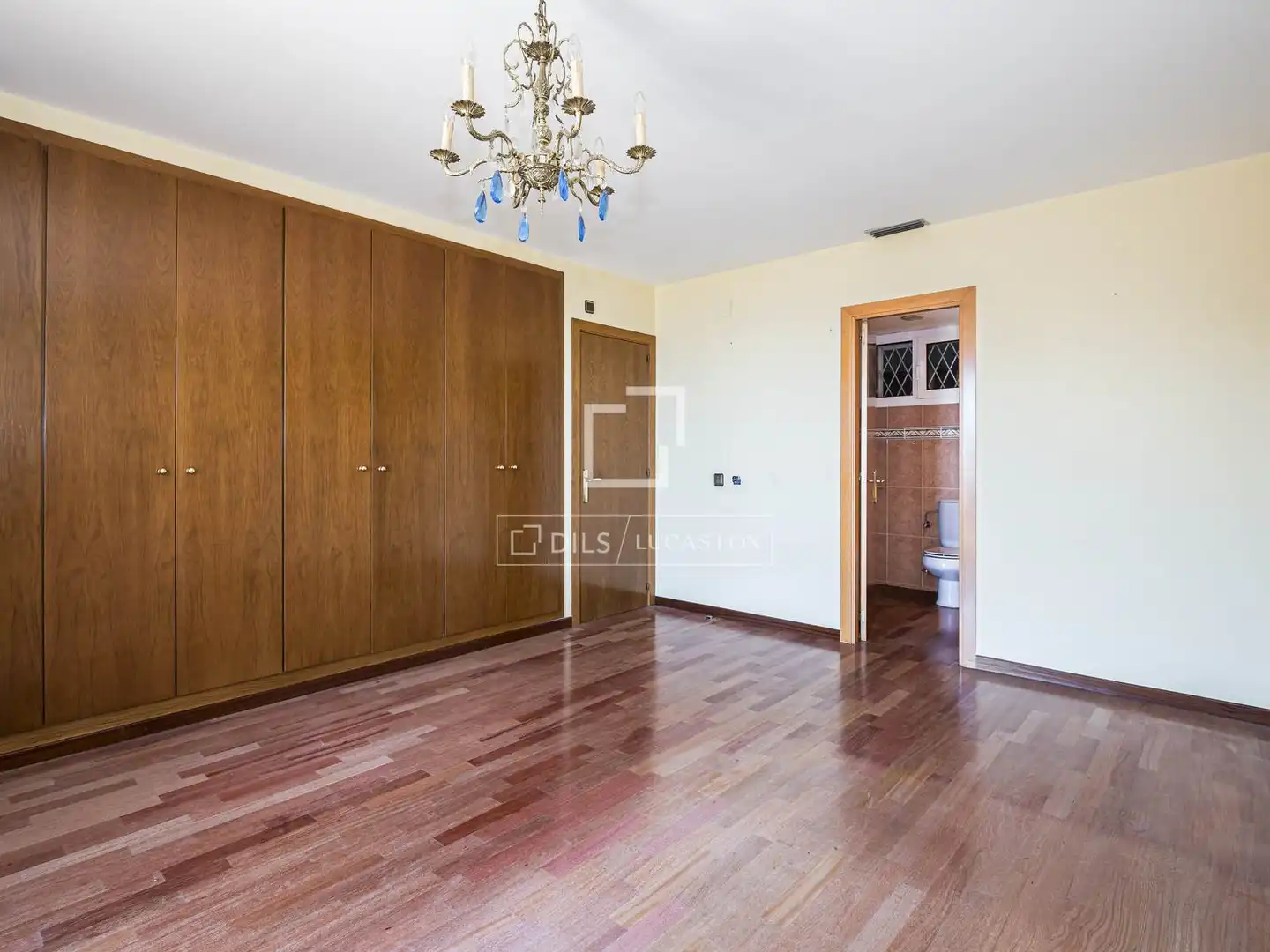 Bedroom of Flat for sale in Sitges  with Air Conditioner, Heating and Private garden