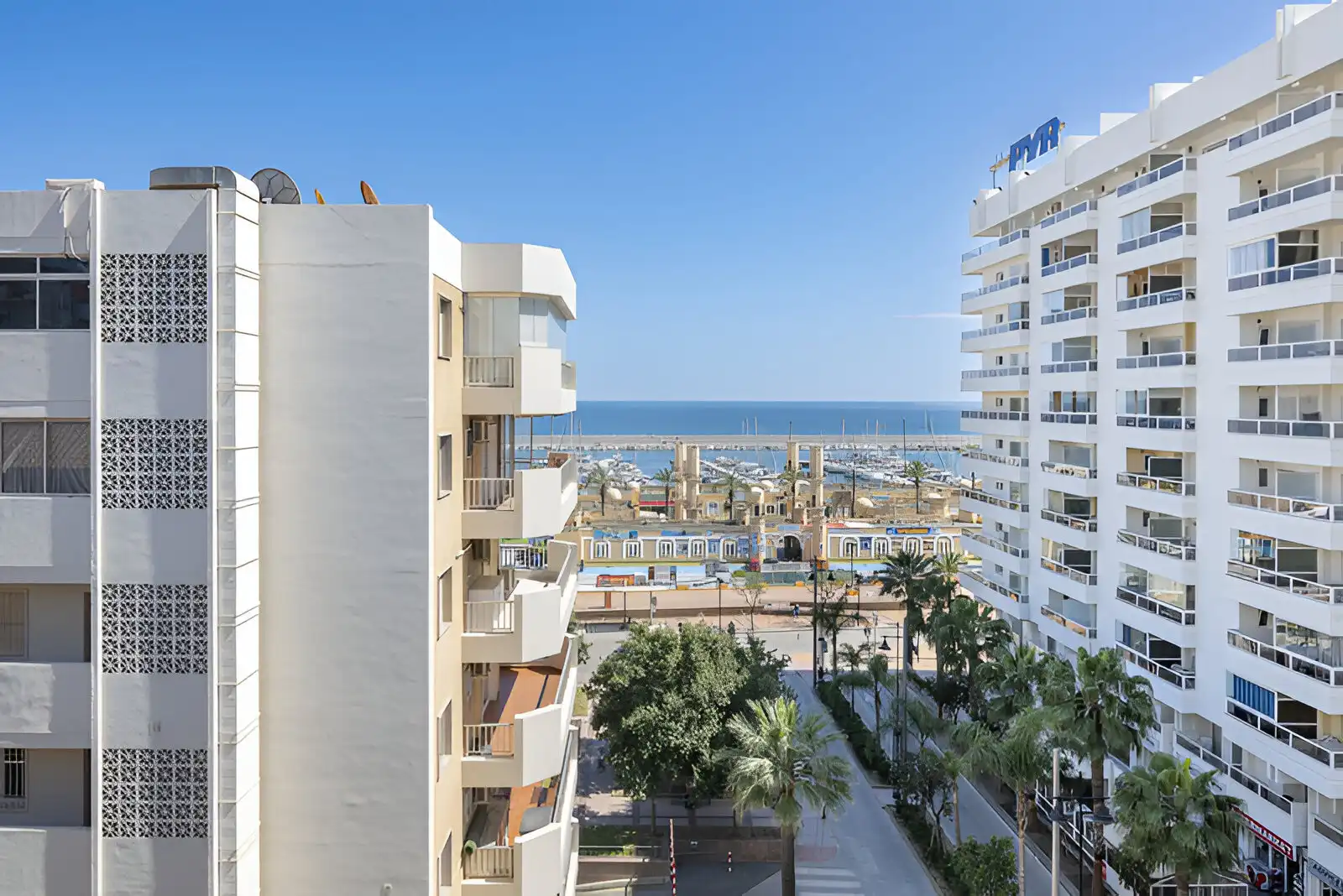 Ático con ascensor en venta en Puerto Deportivo, imagen 28