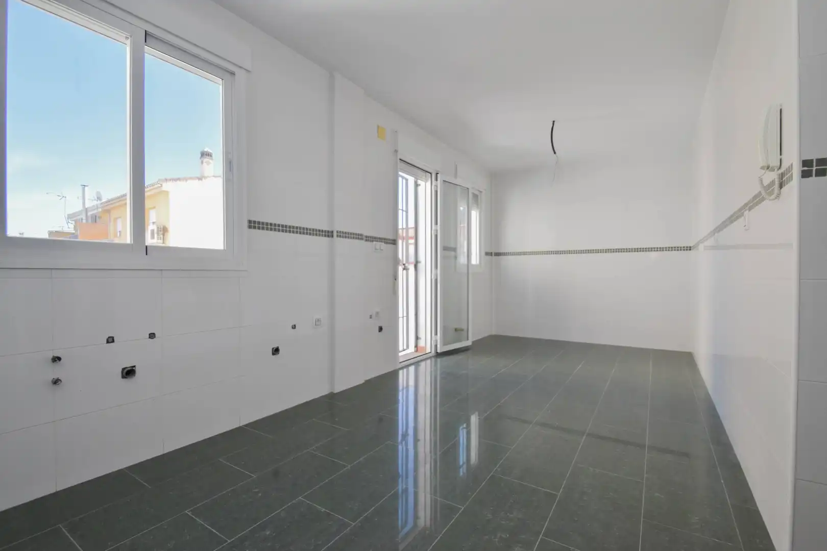 Casa adosada en venta en Atarfe con Trastero y Balcón