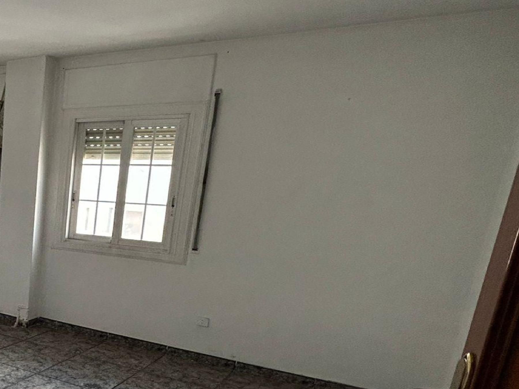 Dormitori de Pis en venda en Montcada i Reixac amb Piscina comunitària