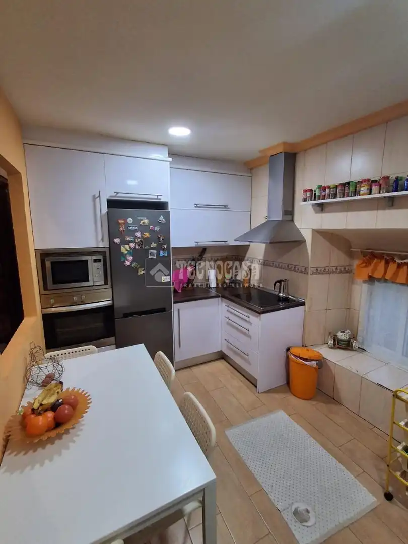 Cocina de Casa o chalet en venta en Baeza con Aire acondicionado, Calefacción y Terraza