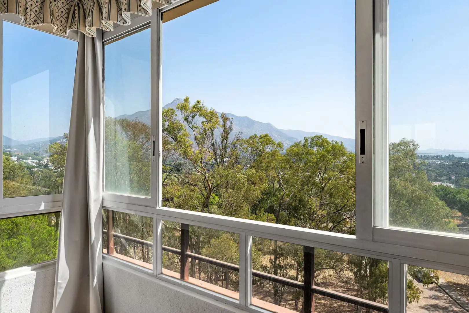 Balcony of Apartments for sale in Marbella  with Swimming Pool and Community pool