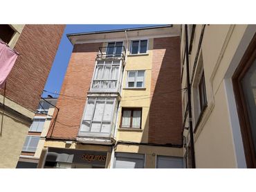 Appartamento con balcone in vendita a Calle PLAZA CASTILLA 4