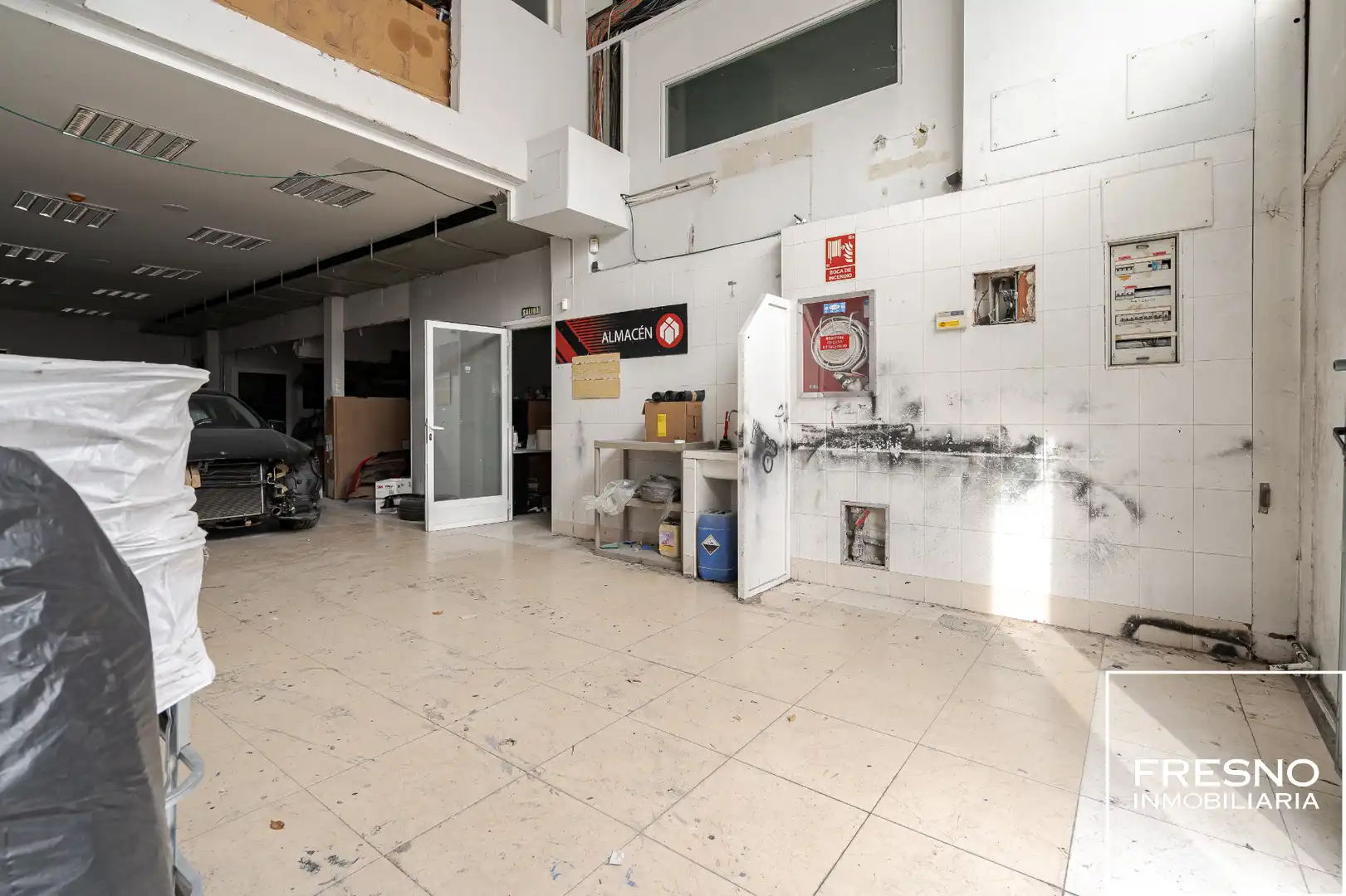 Nau industrial en venda a Calle del Río Tormes 9, imagen 2