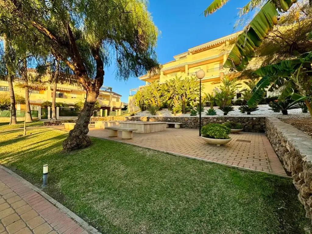 Appartement avec piscine à louer à Calle Aligustres de Baviera, imagen 27