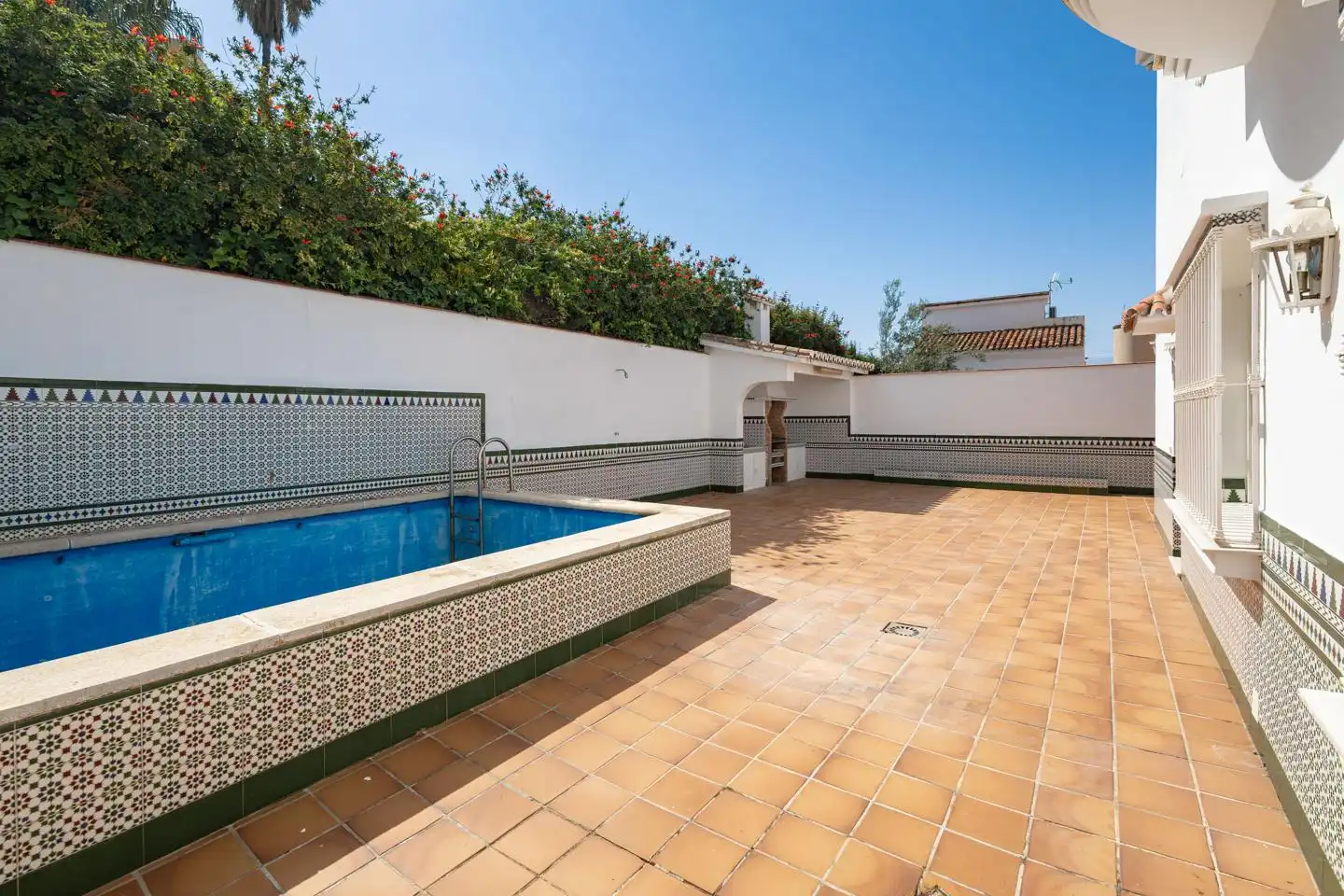 Piscina de Casa o xalet en venda en Málaga amb Jardí privat, Terrassa i Piscina