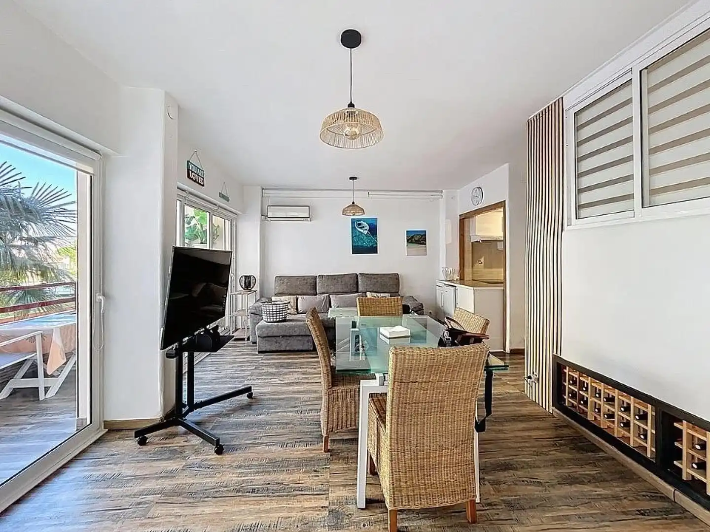 Living room of Apartments for sale in Roses  with Air Conditioner, Heating and Balcony