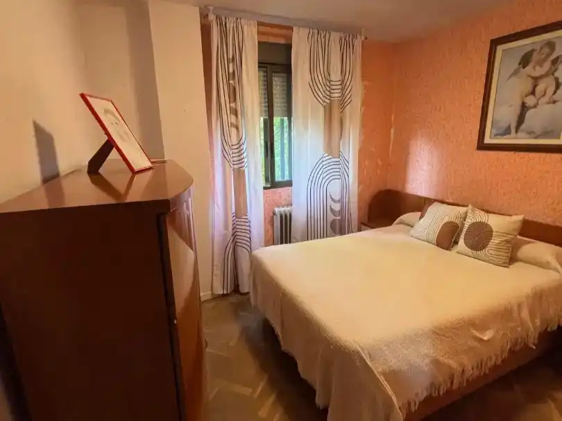 Habitación de Piso en venta en Pinto con Aire acondicionado, Amueblado y Balcón