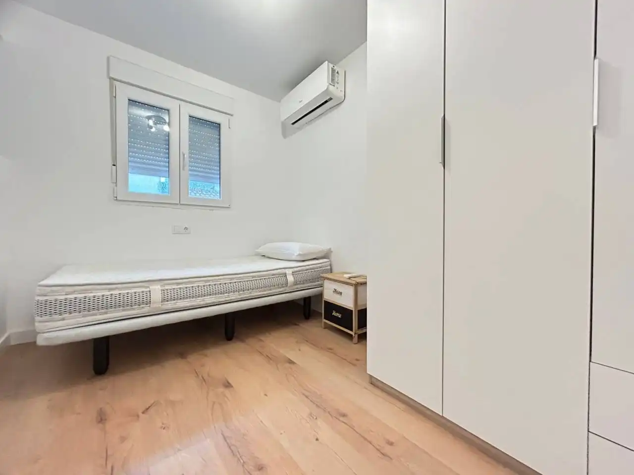 Bedroom of Houses for sale in Bargas  with Air Conditioner, Heating and Alarm