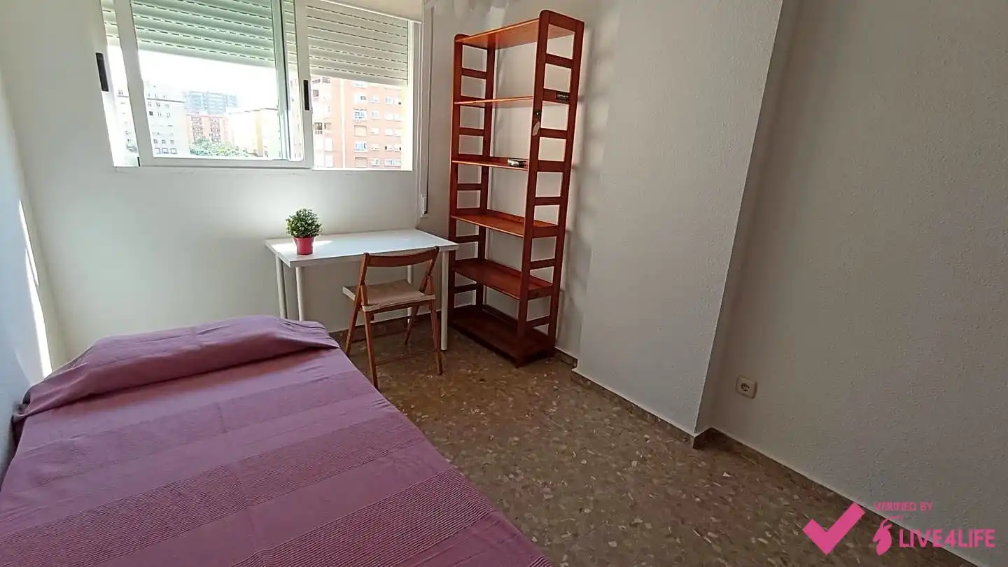 Piso de alquiler en Plaça de José María Orense, La Carrasca