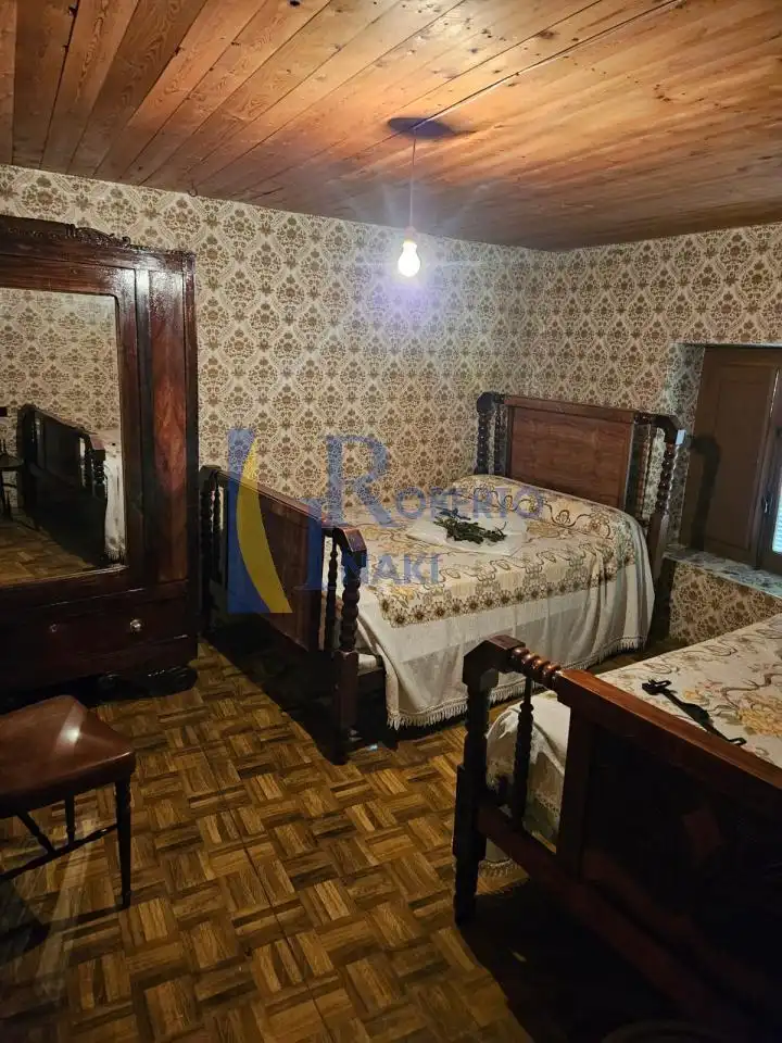 Dormitori de Casa o xalet en venda en Villabraz amb Jardí privat