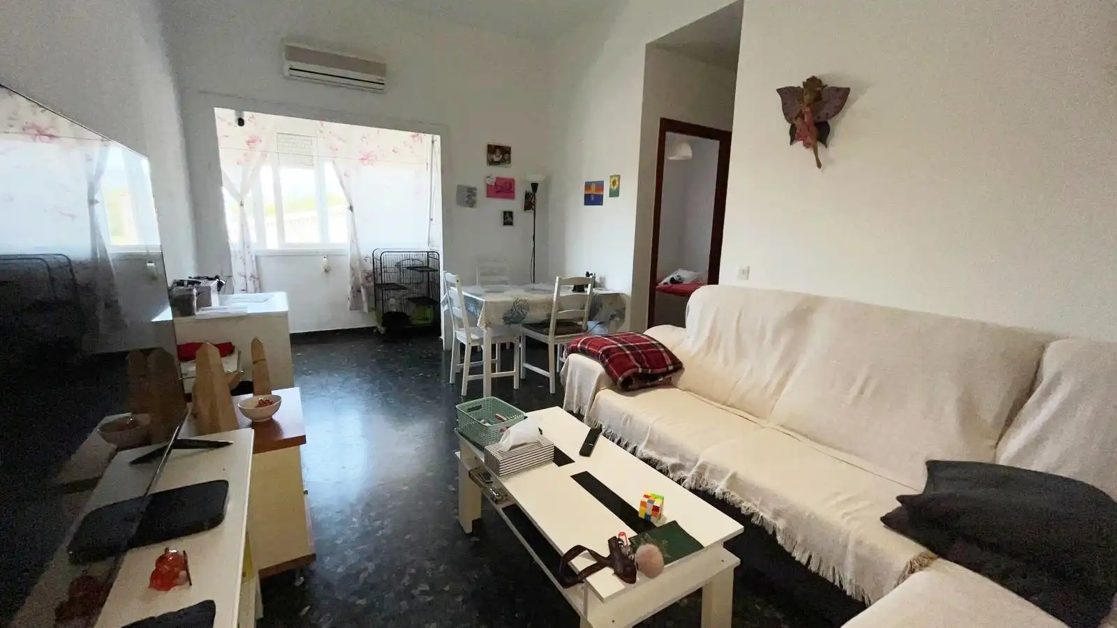 Living room of Flat for sale in Málaga  with Air Conditioner, Furnished and Community pool