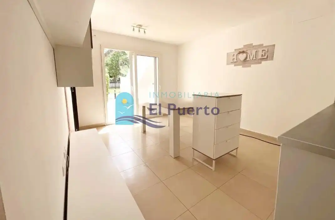 Vista exterior de Piso en venta en Alhama de Murcia con Jardín privado, Terraza y Amueblado