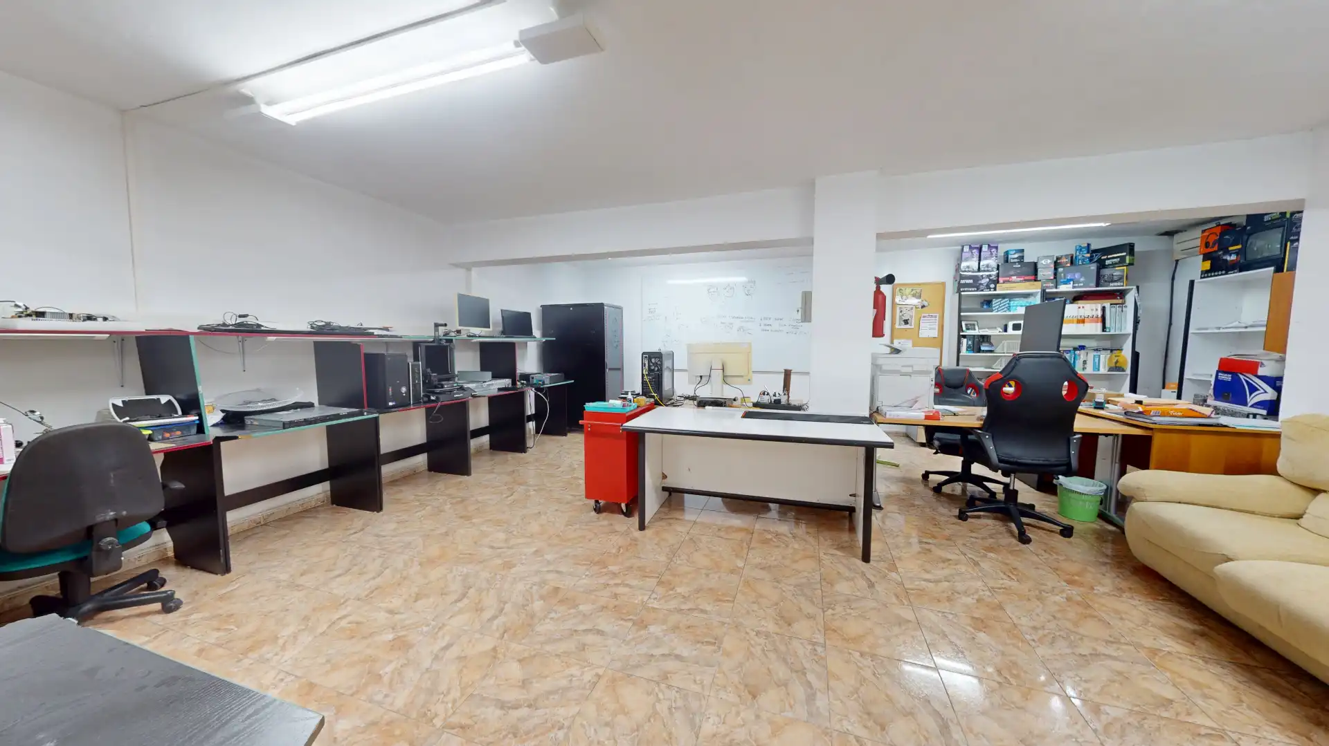 Local en venta en Elda con Aire acondicionado