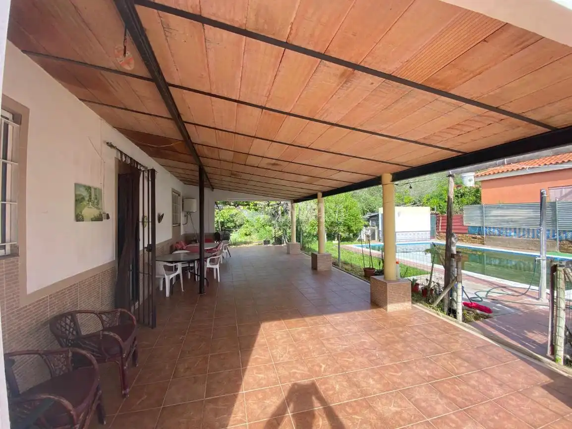 Finca rústica en venda a Los Palacios y Villafranca