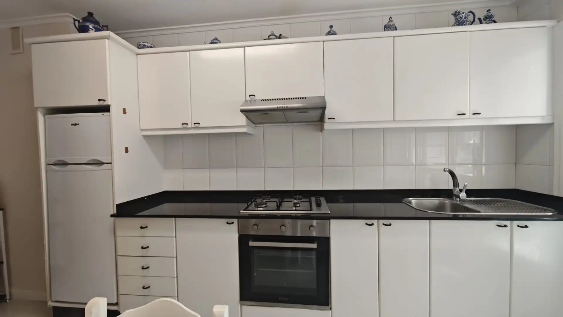 Cocina de Piso de alquiler en Culleredo con Jardín privado, Parquet y Amueblado