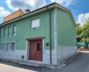 Exterior view of House or chalet for sale in Llanes  with Heating, Storage room and Oven
