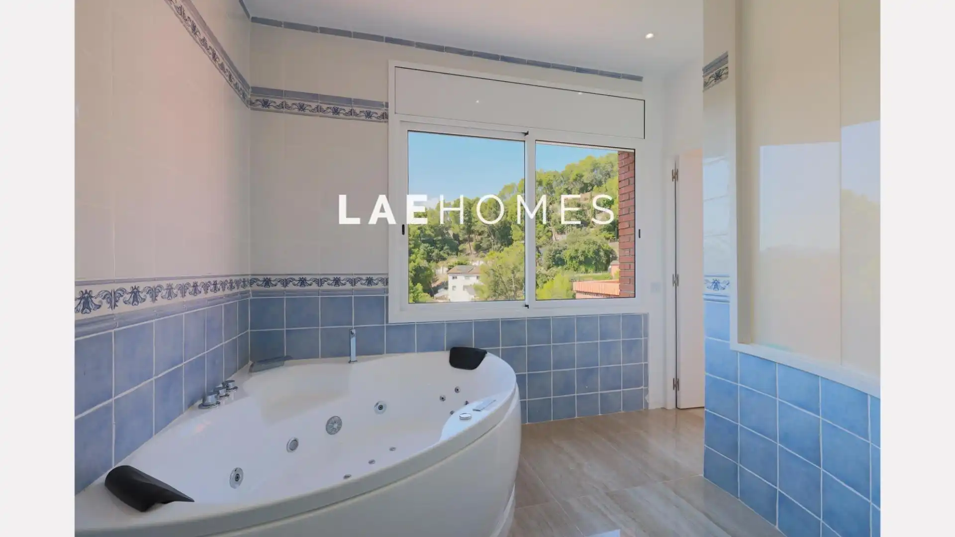 Haus oder Chalet zur Miete in Carrer BEETHOVEN (C.COLL), Corbera de Llobregat