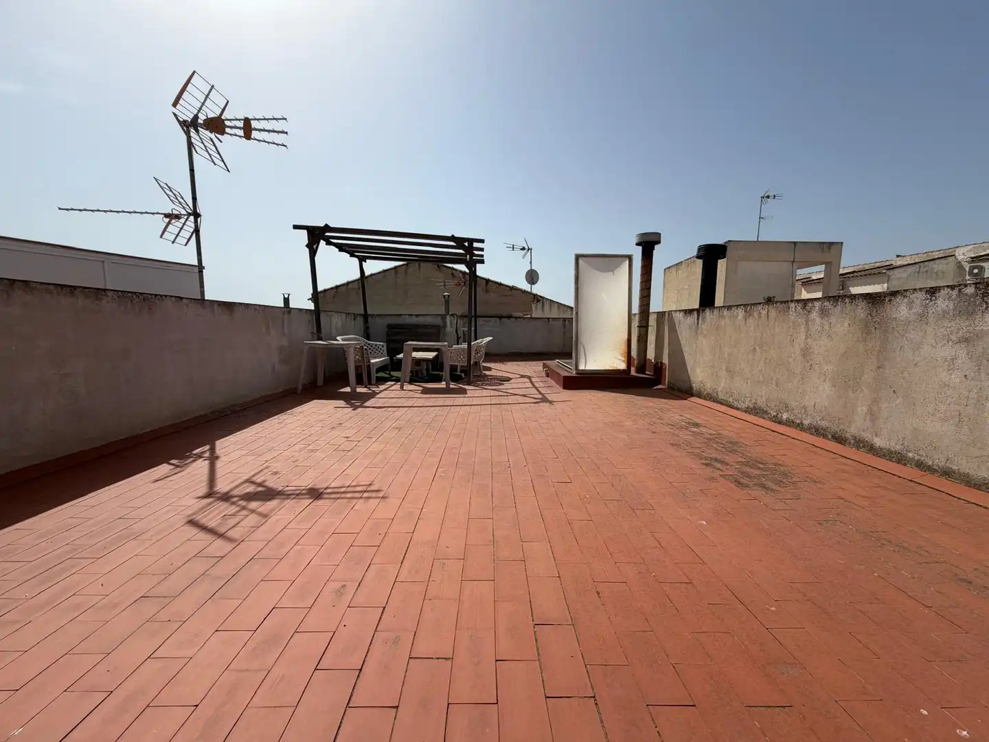 Terrace of Houses for sale in Catral  with Air Conditioner, Terrace and Furnished
