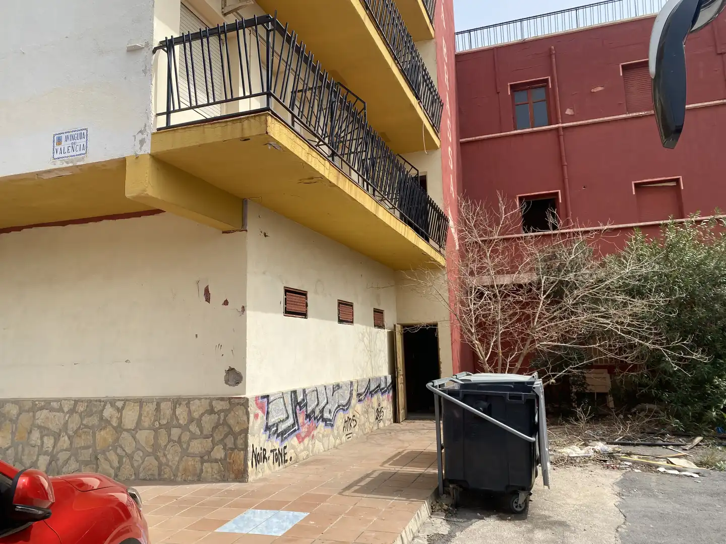 Außenansicht von Gebäude zum Verkauf in Torreblanca
