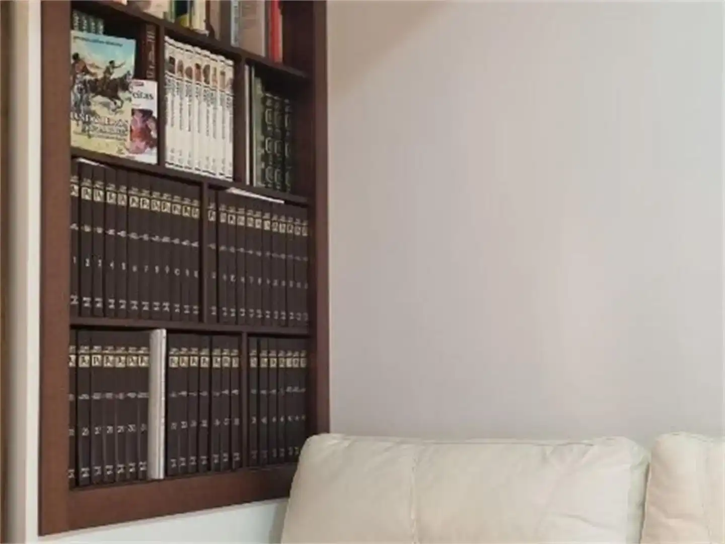 Sala d'estar de Dúplex en venda en Cuevas de San Marcos amb Aire condicionat, Parquet i Traster