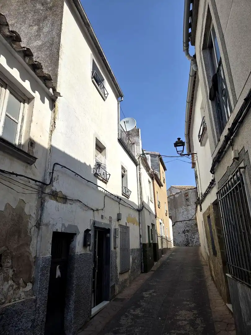 Casa adosada en venta en San Bartolomé, 6, Martos