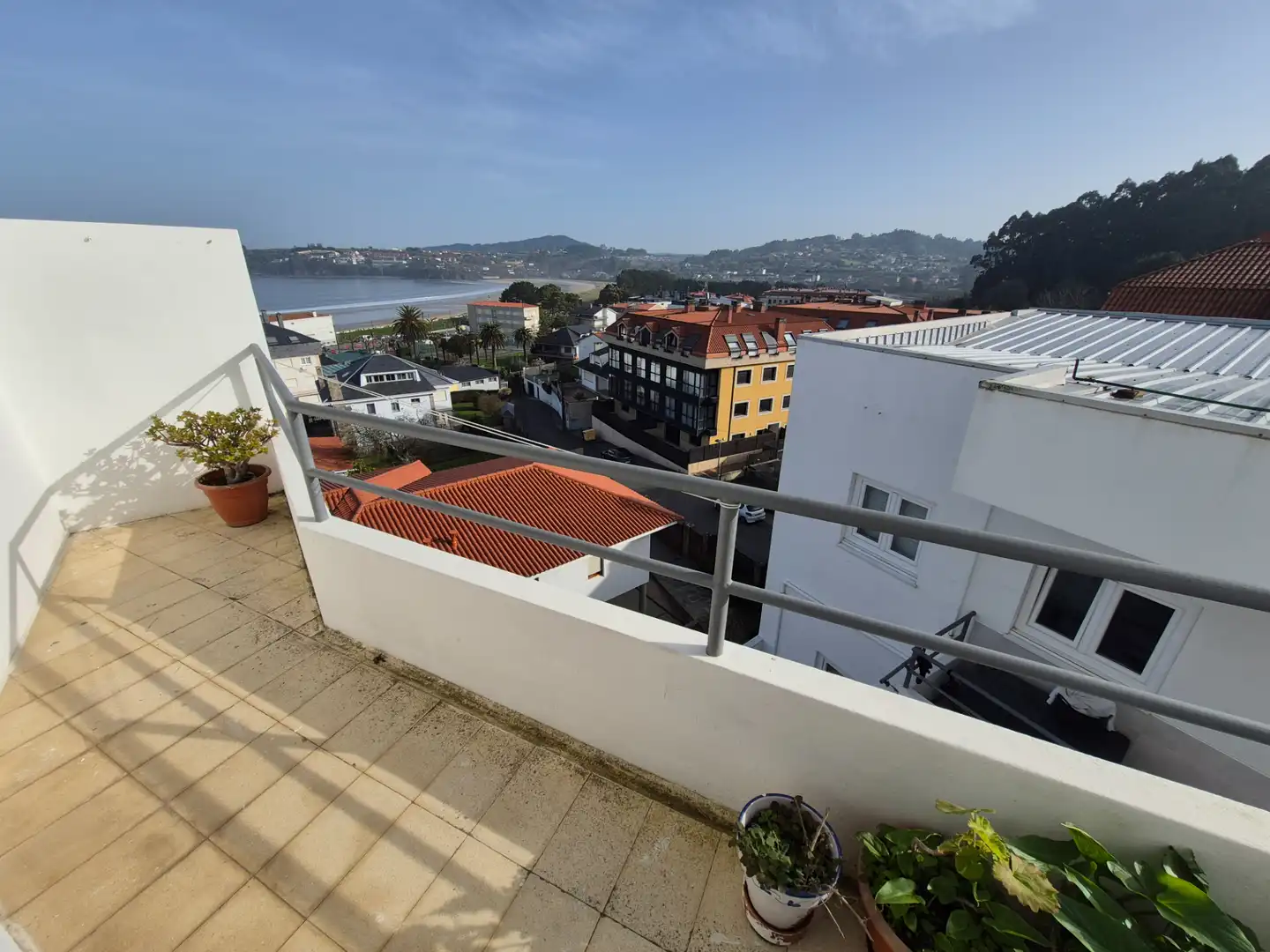 Terrassa de Pis en venda en Miño amb Moblat