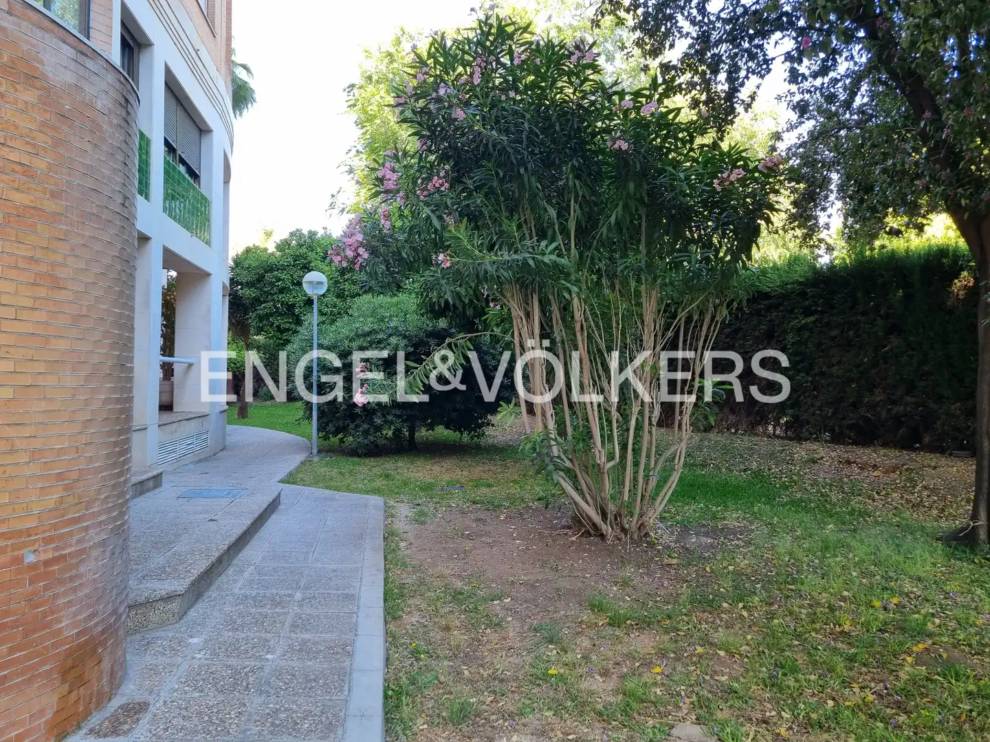 Vista exterior de Piso de alquiler en Sevilla con Aire acondicionado, Calefacción y Terraza