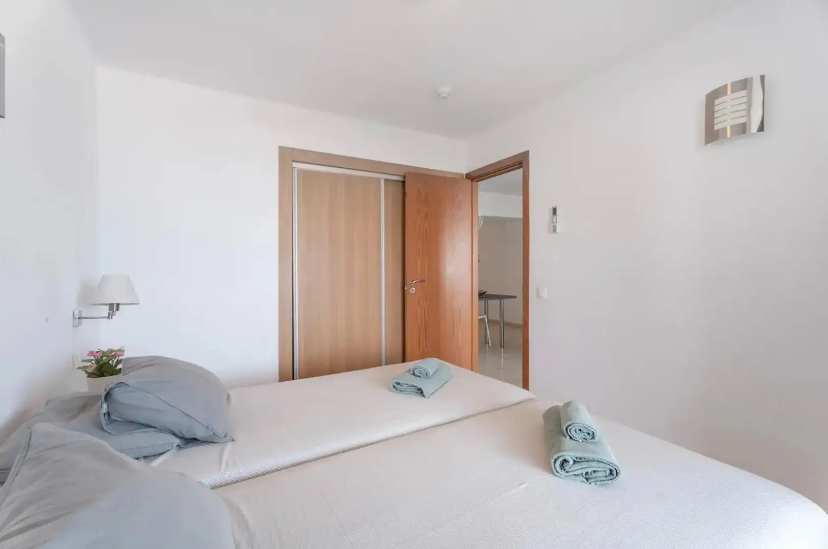 Habitación de Piso en venta en Adeje con Amueblado y Piscina comunitaria