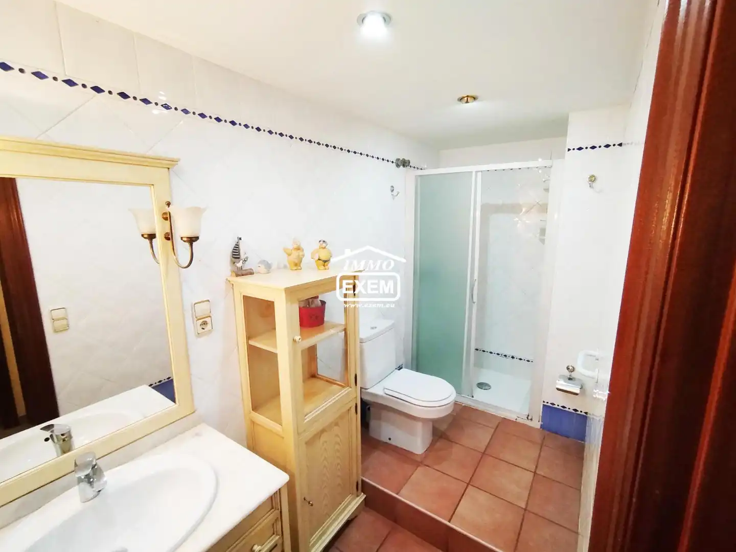Bany de Apartament en venda en Lleida amb Calefacció, Traster i Moblat