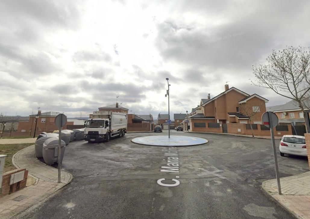 Vista exterior de Pis en venda en Mejorada del Campo amb Jardí privat, Terrassa i Traster