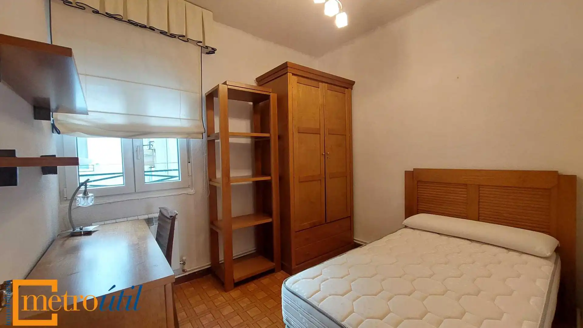 Bedroom of Flat for rent in Salamanca  with Heating and Furnished