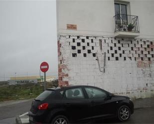 Vista exterior de Local de lloguer en Llerena