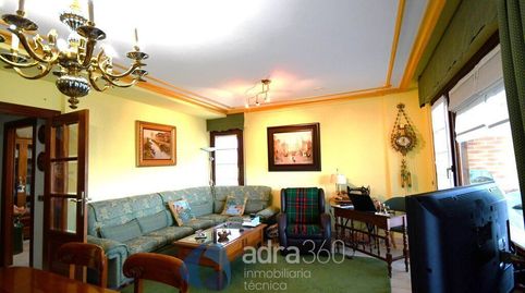 Foto 5 de Casa adosada en venta en Nocedillo, Lardero, La Rioja