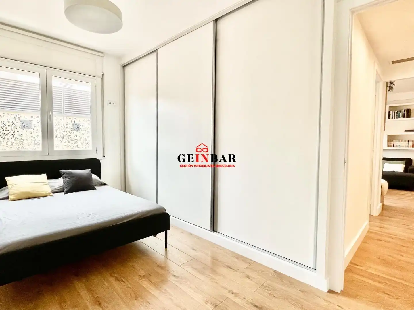 Schlafzimmer von Wohnung zum Verkauf in Barcelona mit Klimaanlage, Heizung und Parkett