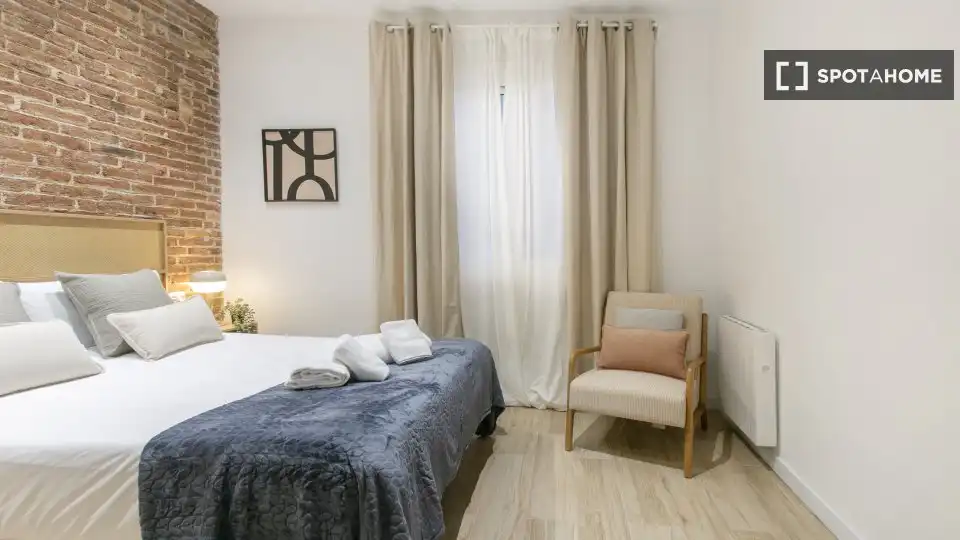 Room in Vila de Gràcia