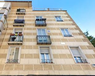 Exterior view of Flat for sale in  Madrid Capital  with Air Conditioner, Heating and Terrace