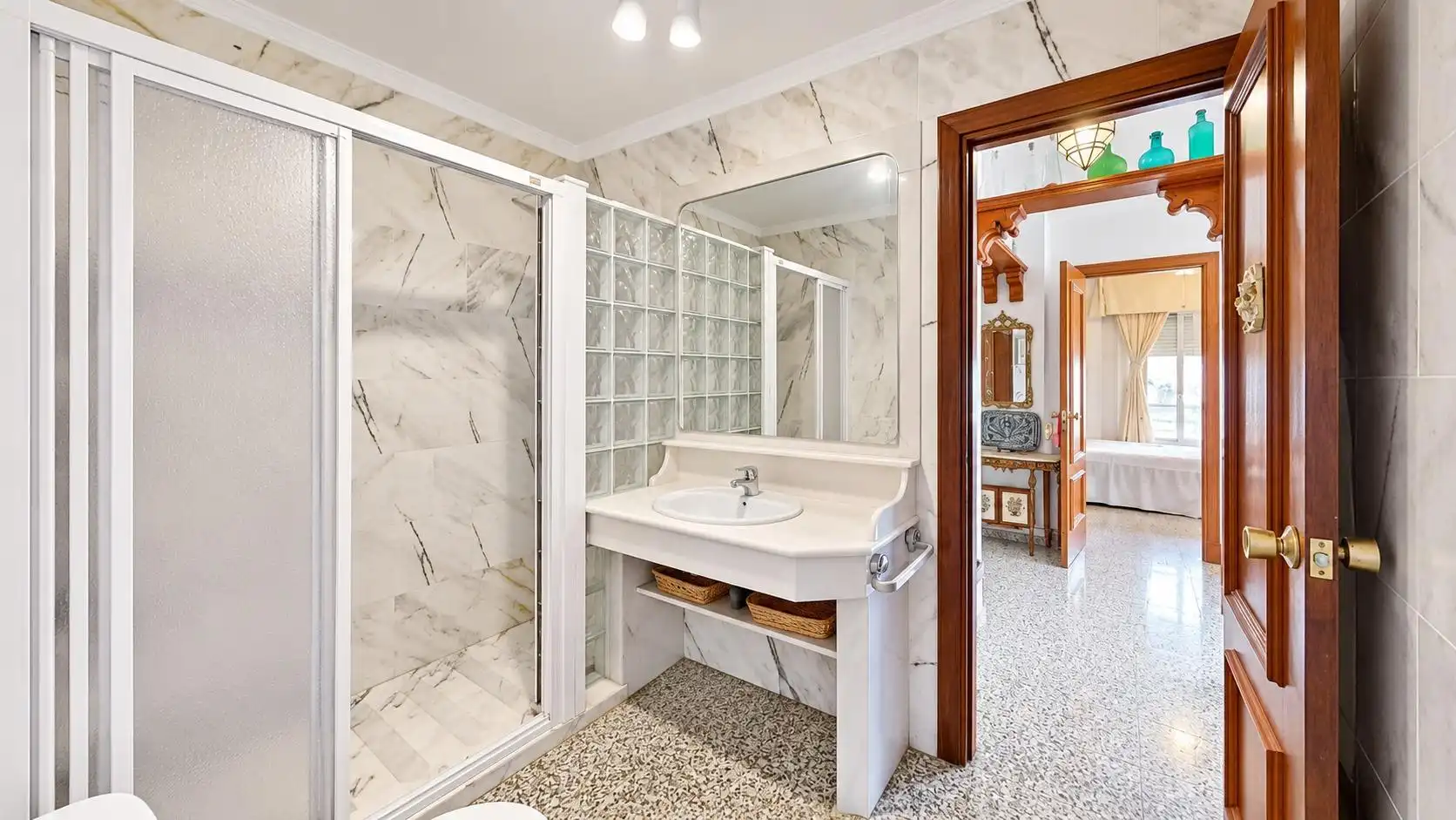 Baño de Ático en venta en Laguna Beach