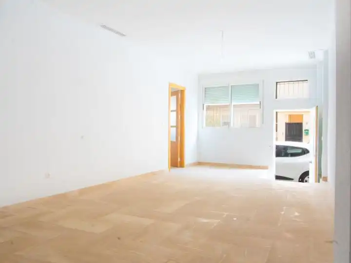 Bajo en venta en carrer moli 3, imagen 2
