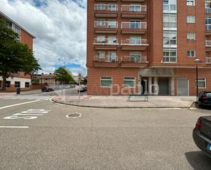 Exterior view of Apartment for sale in Burgos Capital  with Heating, Parquet flooring and Terrace