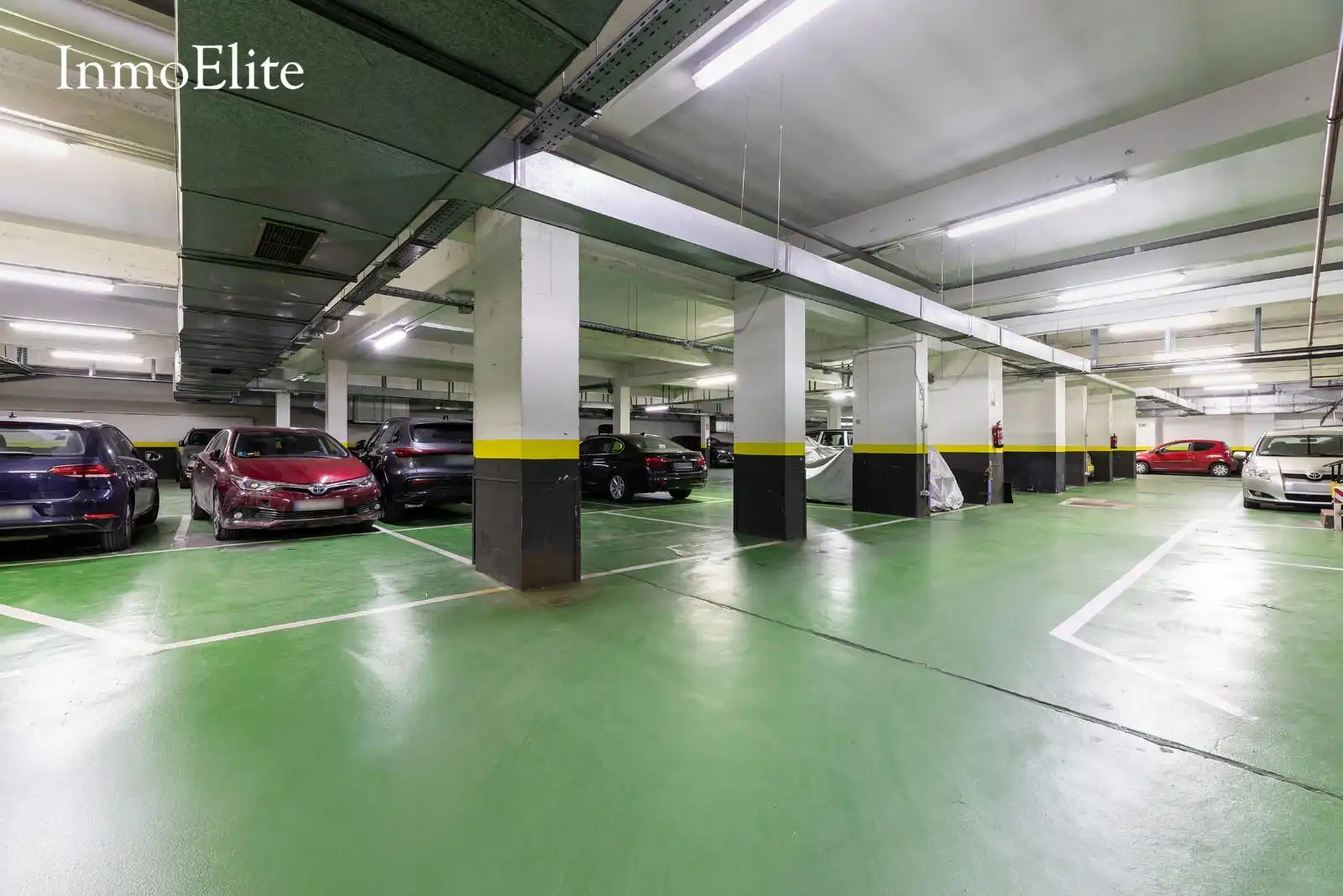 Parkplatz von Wohnung zum Verkauf in Madrid mit Heizung, Parkett und Terrasse