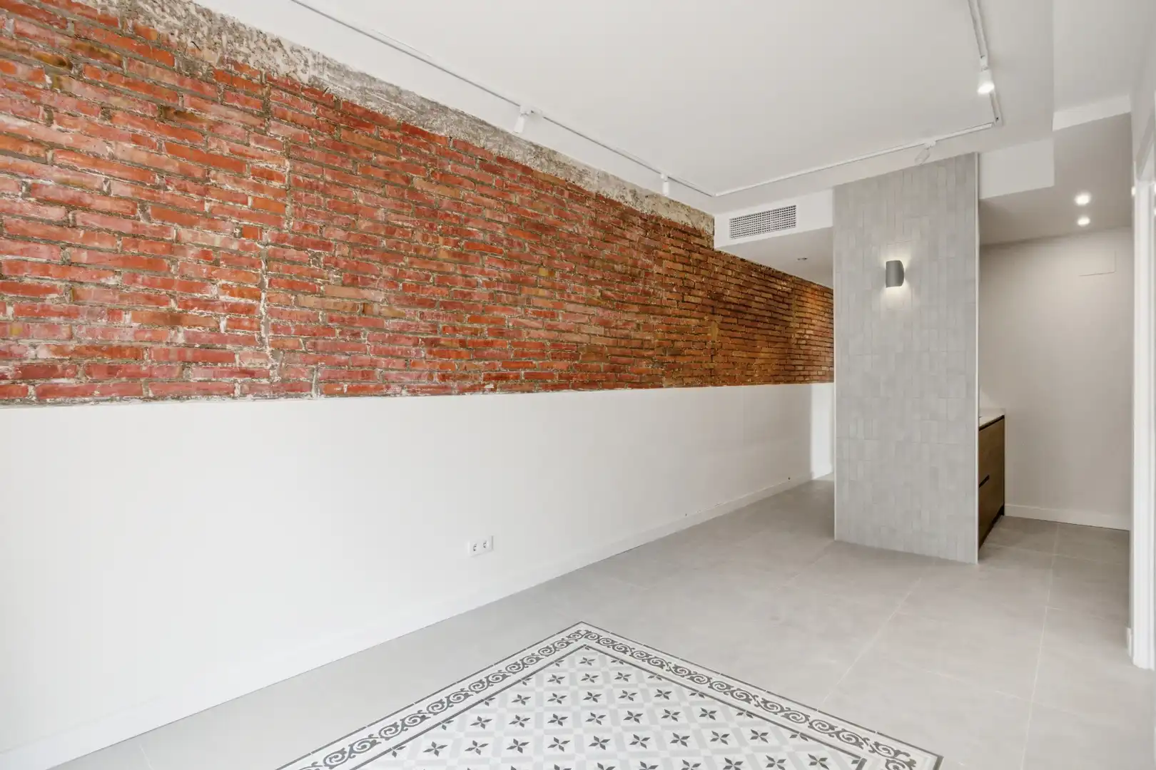 Piso en venta en Barcelona con Aire acondicionado, Calefacción y Horno