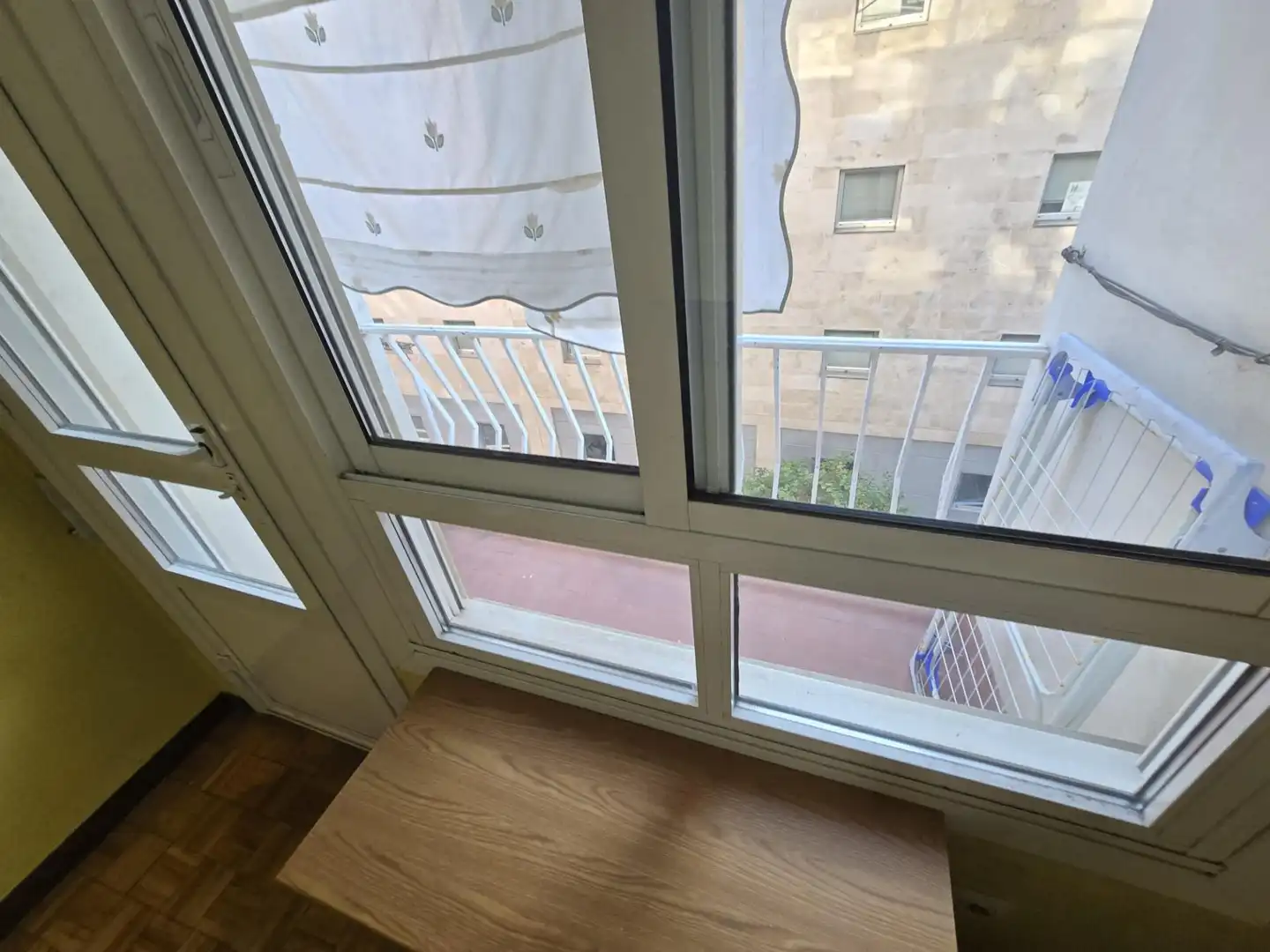 Balcony of Flat for rent in Vigo   with Heating, Parquet flooring and Furnished