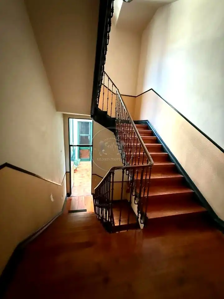 Flat for sale in Madrid  with Balcony