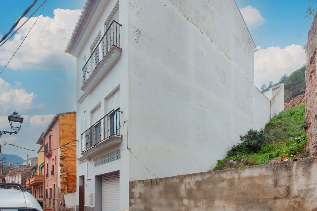 Exterior view of House or chalet for sale in Alfondeguilla